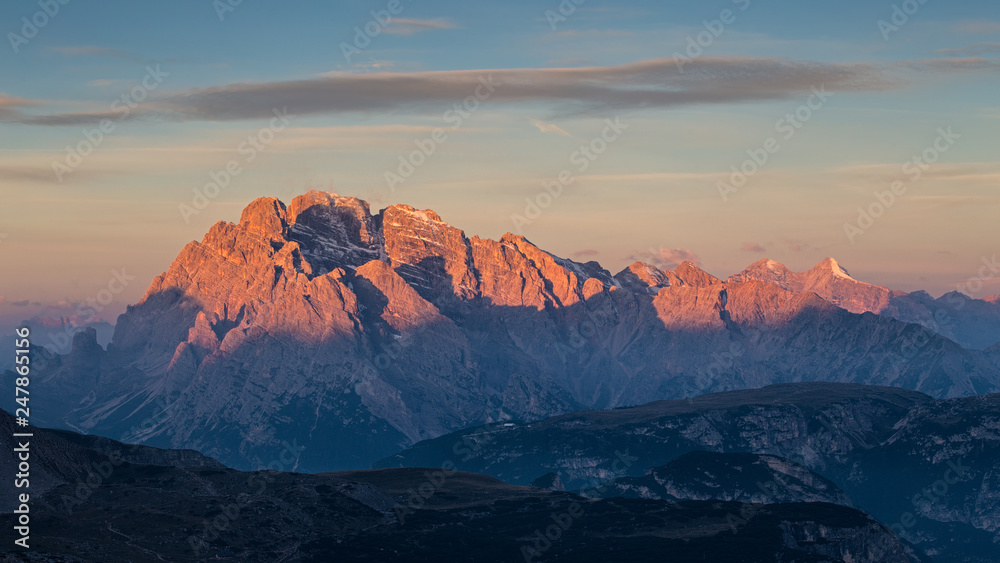 Plakat Monte Cristallato all'alba, Enrosadira, Dolomiti