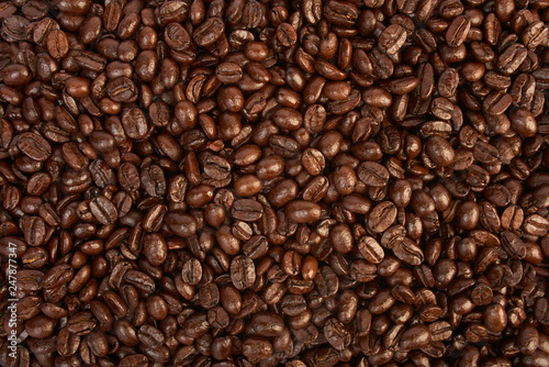 Roasted coffee beans background © El Autobus