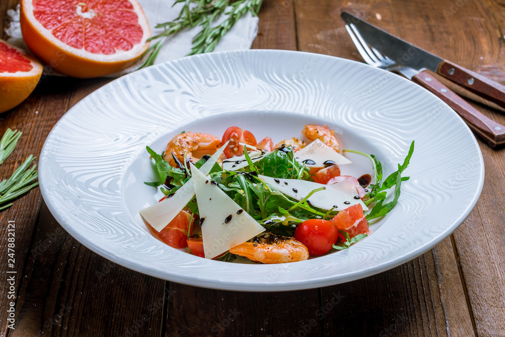 Arugula with shrimps Arugula with shrimps