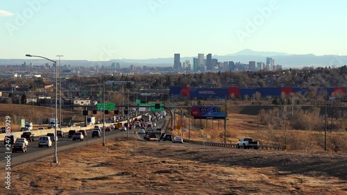 Afternoon traffic on the highway I25 in Denver, CO