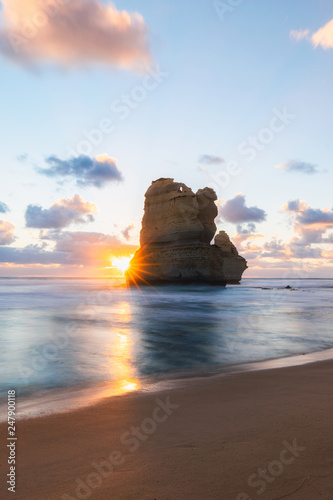 Sunset star at Gibson's Steps with a cloud in the sky.