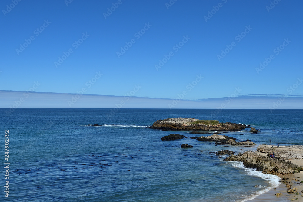 Beautiful seascape along the Pacific Coast, California, USA Beautiful seascape along the Pacific Coast, California, USA