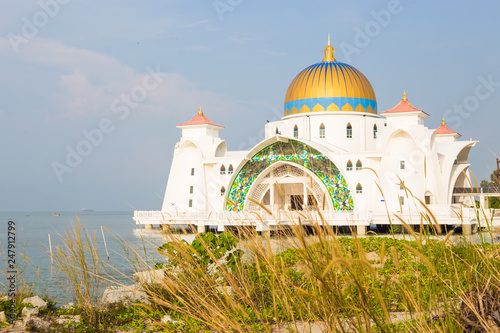 Melaka centrlal masjid selat in the sea