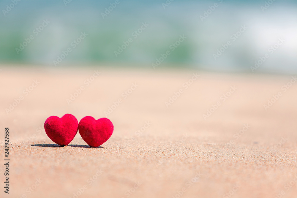 Fototapeta premium heart on the beach