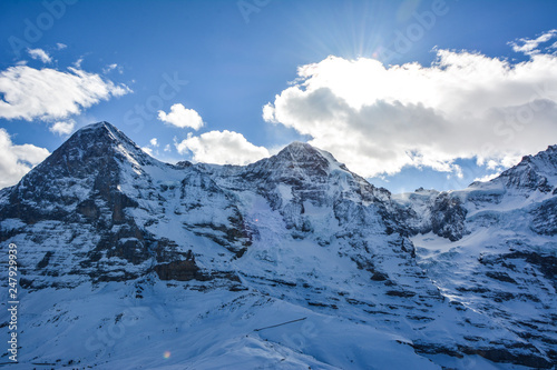Berg Panorama im Winter Ski Snowbaord Urlaub