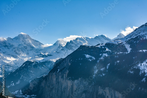 Berg Panorama im Winter Ski Snowbaord Urlaub © Dari