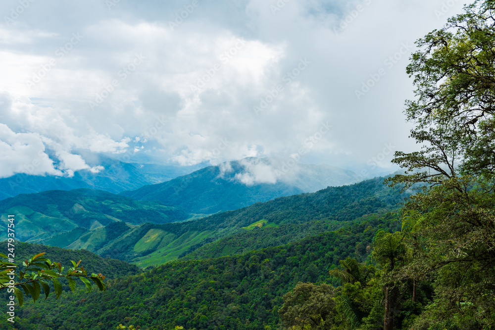 View of the mountain range and sea of mist in the morning