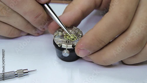  Professional wrist watch repair