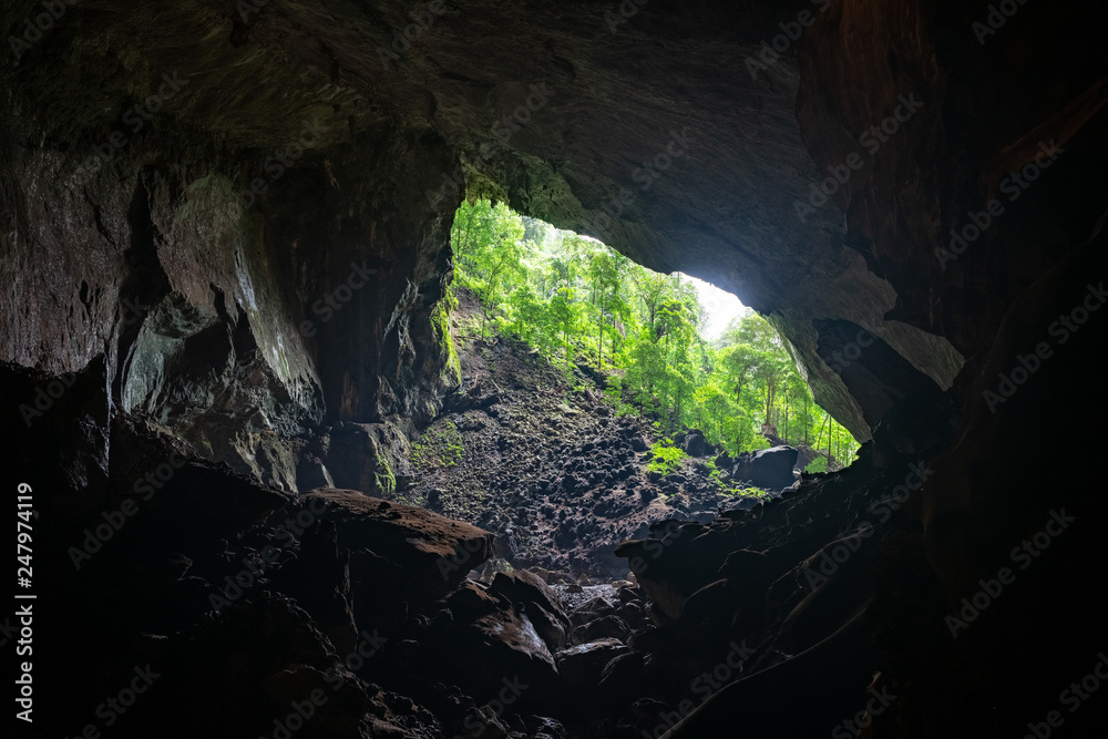 Paradise Cave in Borneo / Malaysia