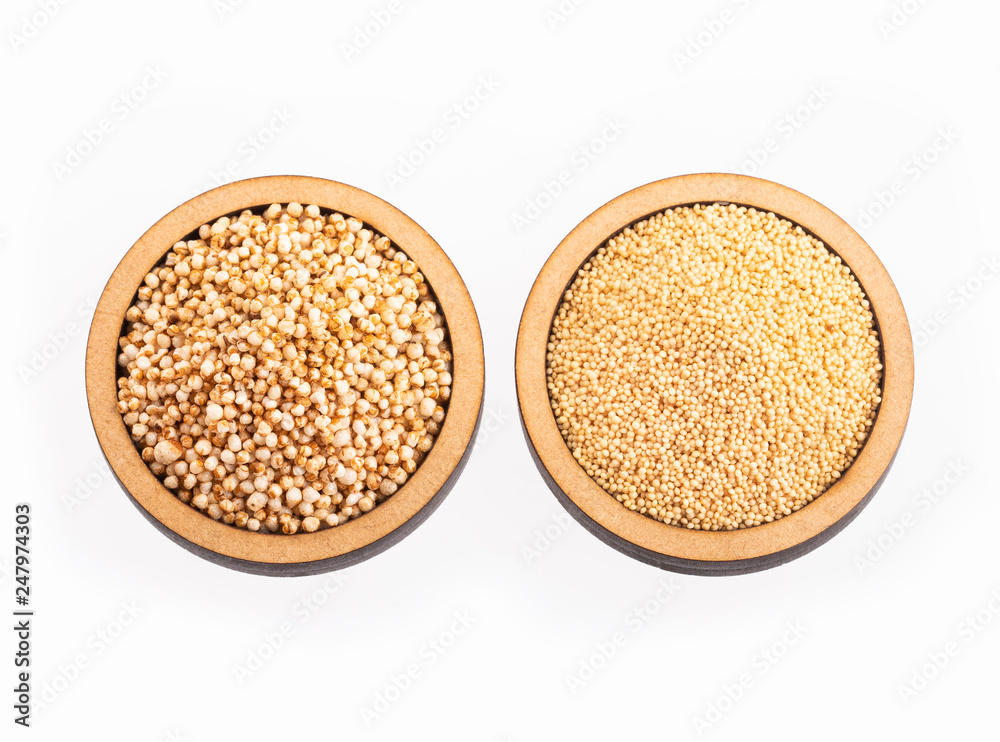 Popped and raw amaranth seeds - Amaranthus. Text space Popped and raw amaranth seeds - Amaranthus. Text space