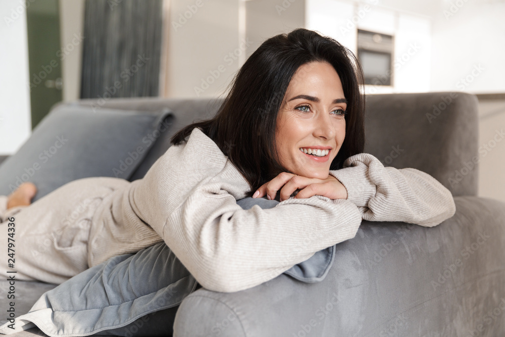 Beautiful young woman relaxing Beautiful young woman relaxing