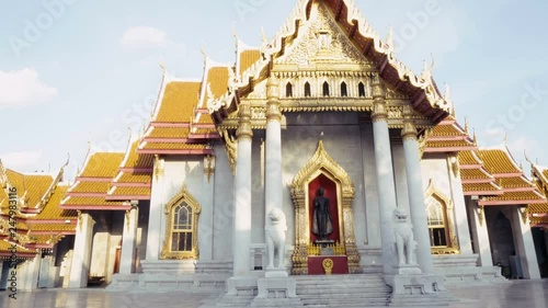 Walking Side to Side - Wat Benchamabophit - Marble Temple photo