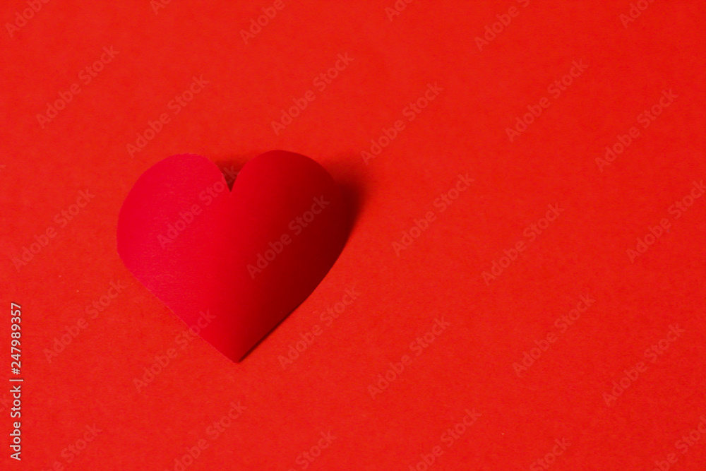 Valentine concept, perfect for card or banner - 3d red heart on the pink background, selective focus, free copy space Valentine concept, perfect for card or banner - 3d red heart on the pink background, selective focus, free copy space