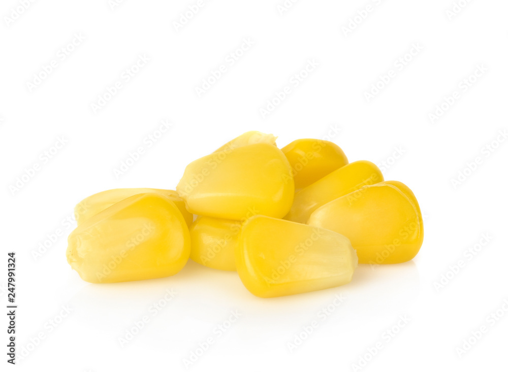 Fototapeta premium Maize (con) isolated on white background