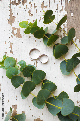two wedding rings photo