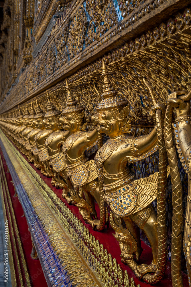 Thai golden statues