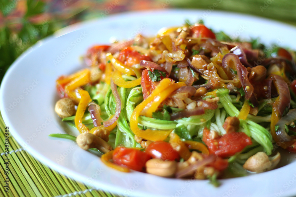 Zucchini spaghetti Zucchini spaghetti
