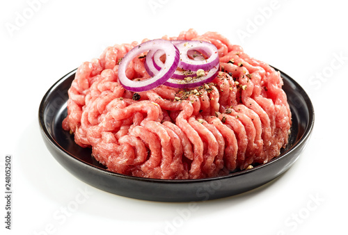 raw minced meat