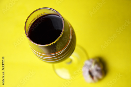 Red wine and garlic
