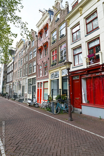 Petite rue à Amsterdam