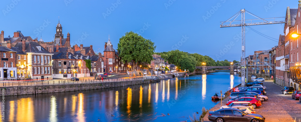 Fototapeta premium Panorama miasta York
