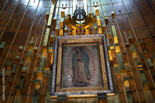 Konstfotografi MEXICO CITY, MEXICO - JANUARY 30 2019 - Pilgrims at Guadalupe Cathedral