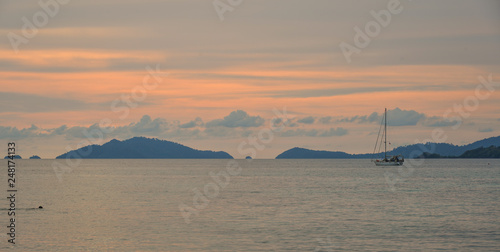 Sunset on the sea in Koh Lipe, Thailand © Phuong