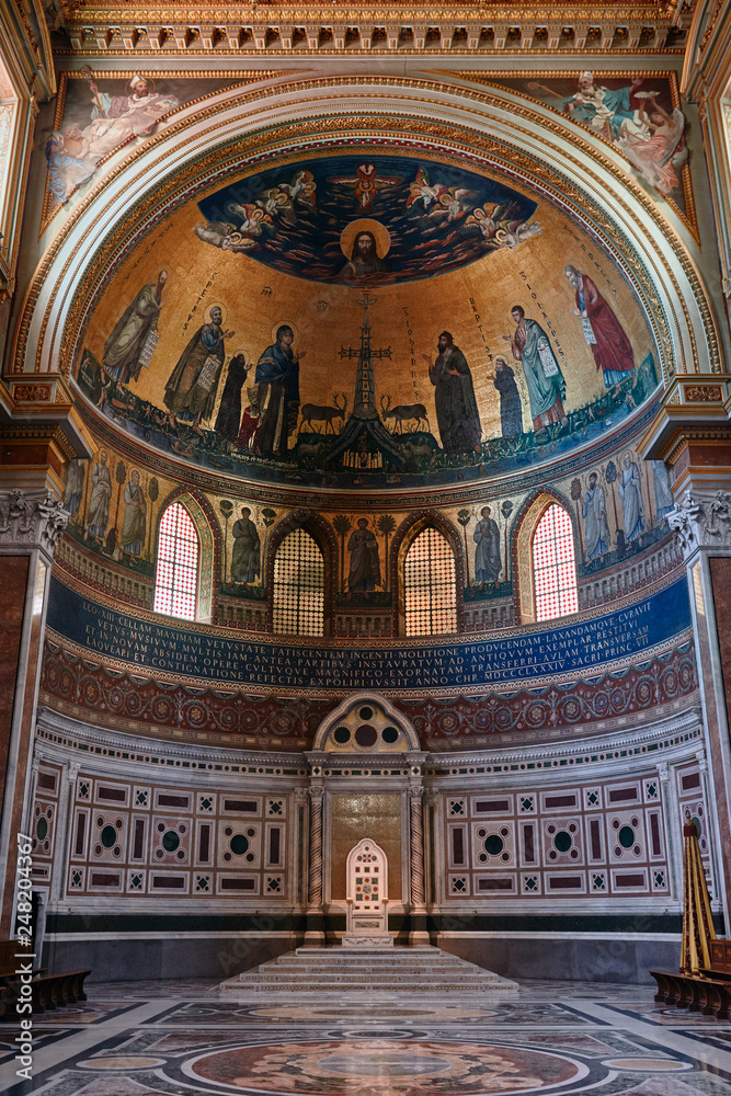 Rome, St. John Lateran Basilica (Basilica di San Giovanni in Laterano) interior of the church with its wonderful decorations