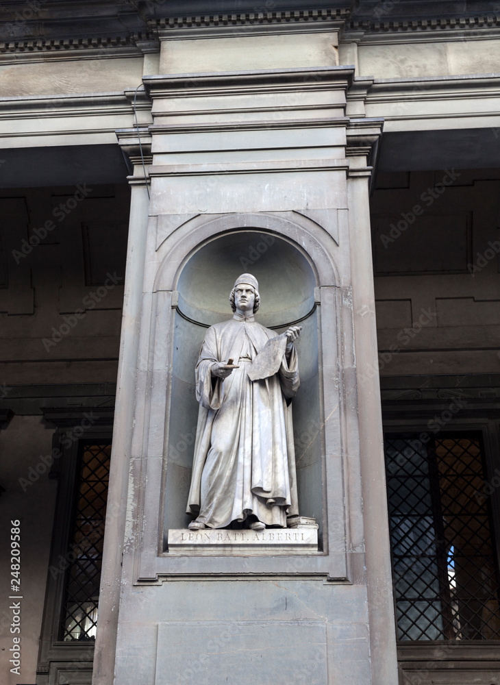 Statue of Leon Battista Alberti on the facade of the Uffizi gallery