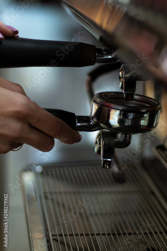 Espresso making coffe machine