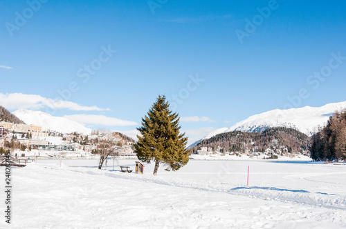 St. Moritz, St. Moritzersee, Oberengadin, Muottas Muragl, Winter, Wintersport, Winterwanderweg, Alpen, Graubünden, Schweiz
