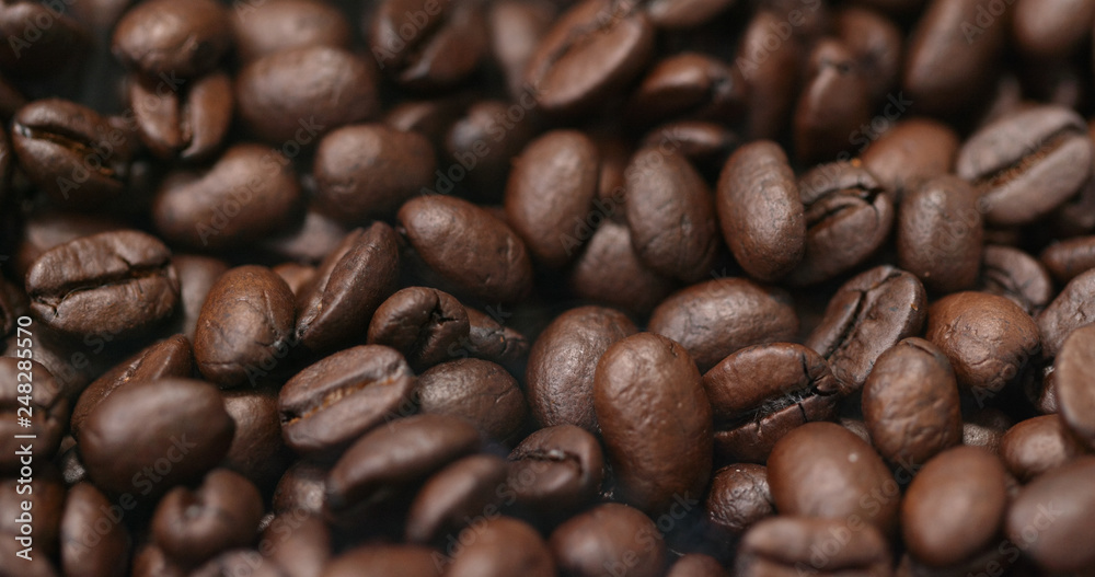 Naklejka premium Roasted Coffee bean