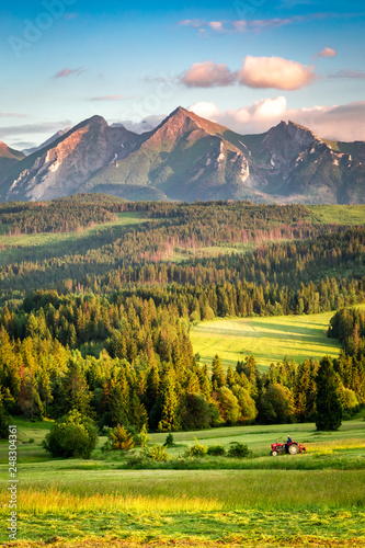 Fototapeta Naklejka Na Ścianę i Meble -  Stunning Belianske Tatra mountains at sunset in Poland