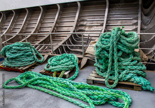 Ship rope stack