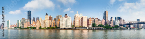 Fotografia Amazing panorama view of New York city skyline and Queensboro Bridge