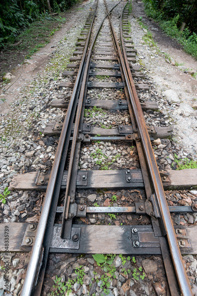 railway tracks direction