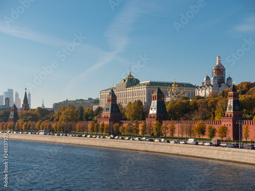Sunny summer day moscow river bay kremlin panorama .