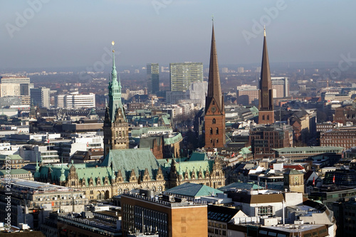 Blick vom Kirchturm der St. Michaelis Kirche über Hamburg