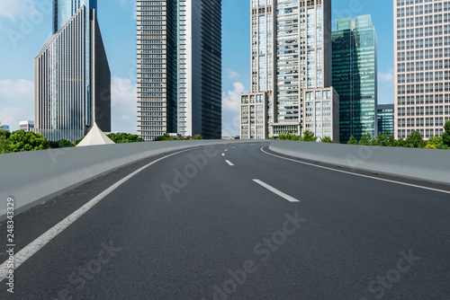 Highway Road and Skyline of Modern Urban Buildings in Shanghai.. © 昊 周