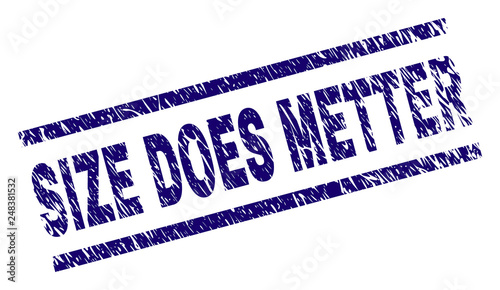 SIZE DOES METTER seal print with distress style. Blue vector rubber print of SIZE DOES METTER text with grunge texture. Text caption is placed between parallel lines.