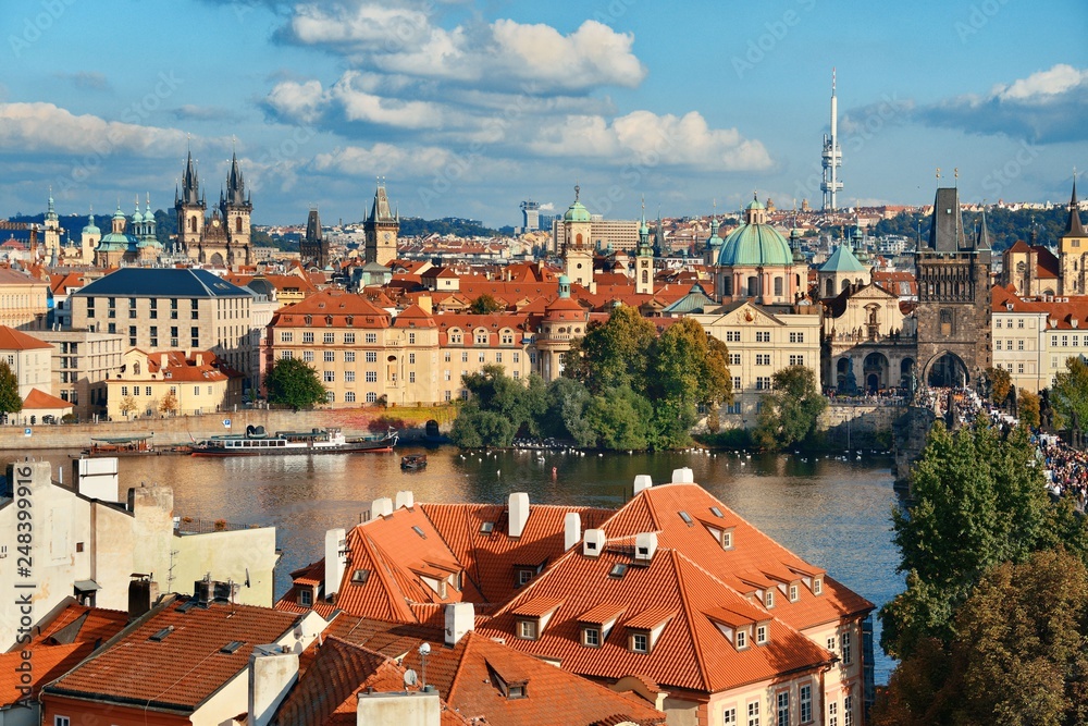 Obraz premium Prague skyline rooftop view