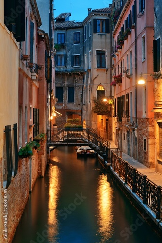 Venice canal night bridge © rabbit75_fot