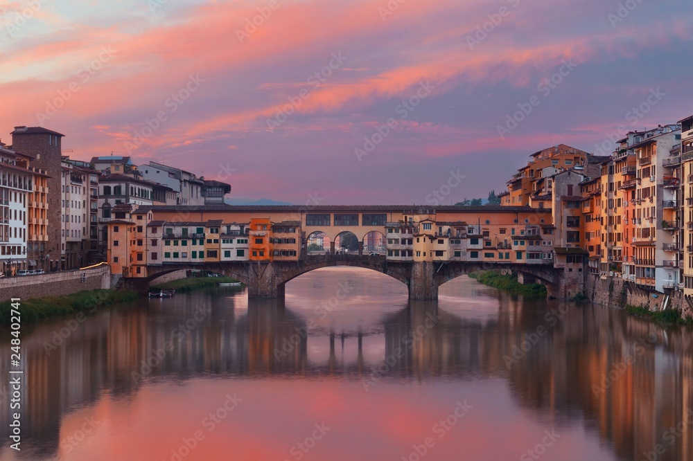 Florence Ponte Vecchio sunrise