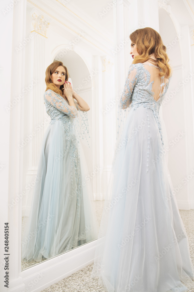 Fototapeta premium fluffy wedding dress