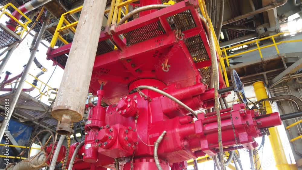 Blow Out Preventer (BOP) for Offshore Drilling Rig Stock ビデオ | Adobe Stock