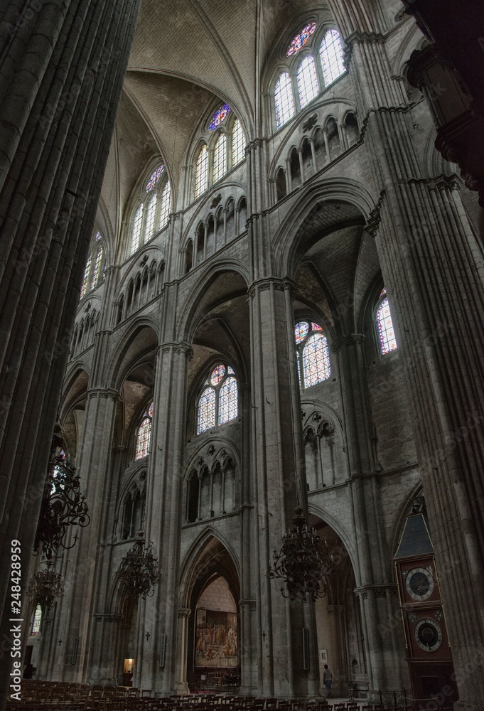 Intérieur de la cathédrale Saint-Étienne de Bourges, Cher, France