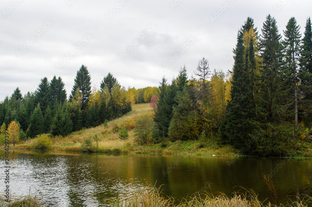Fototapeta premium autumn lake