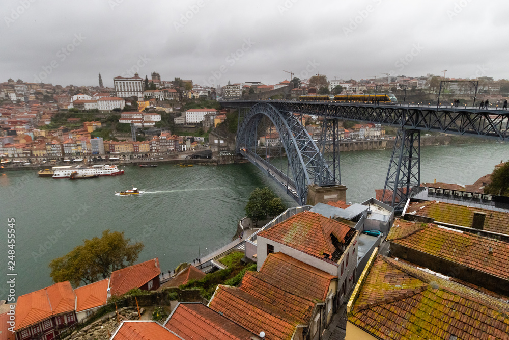 Incredible  Ponte da Arrábida bridge in Porto, Portugal