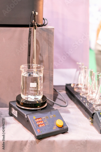 automatic stir or magnetic stirrer vortex mixer and heating device of lab for solution liquid in beaker or vials circular motion for industrial chemical medicine food beverage and cosmetics etc