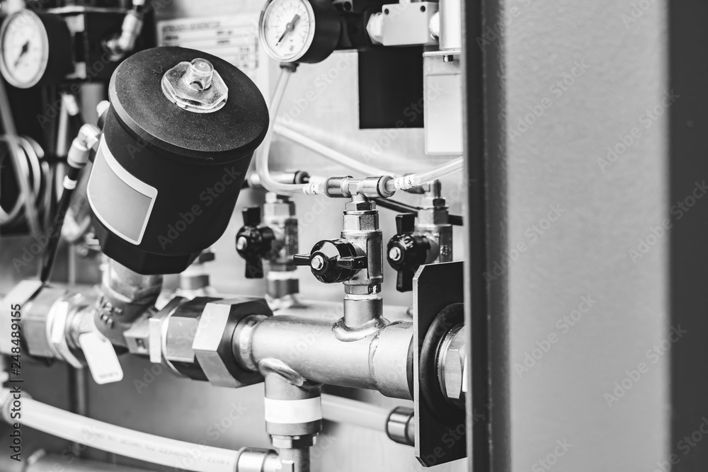 Naklejka premium engine hose details